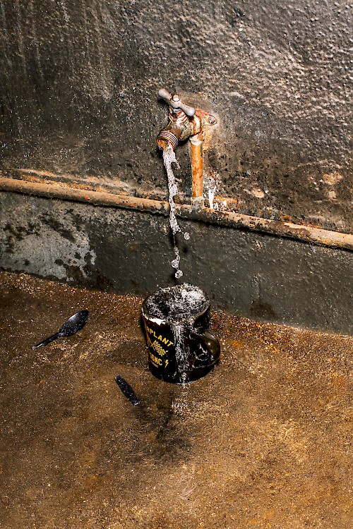 Man Woman Faucet- Coffee